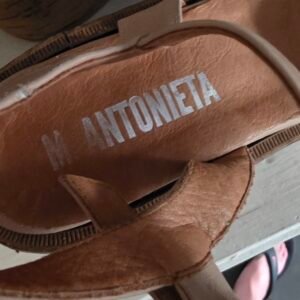 Sandalias M. Antonieta