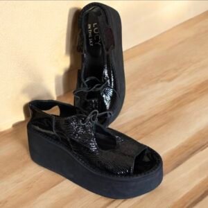 Sandalias Lucy in the Sky