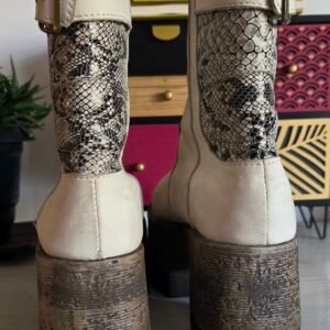 Botas de cuero y plataforma